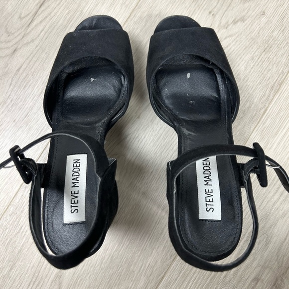 Steve Madden Trixie Black Platform Chunky Heels - Picture 5 of 6